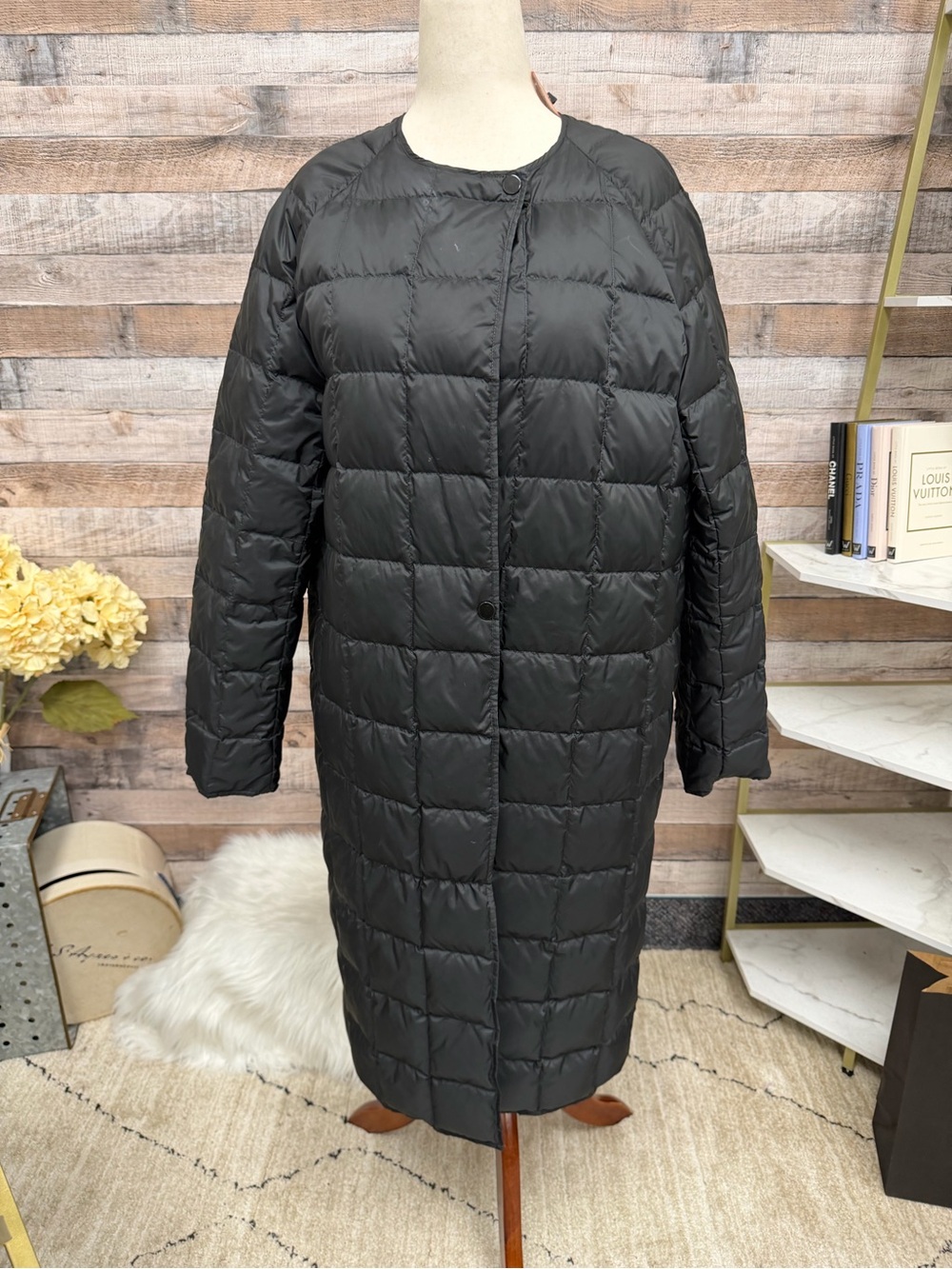 Theory black quilted down puffer long length coat small